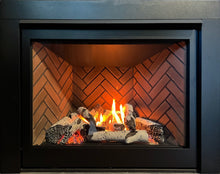 Load image into Gallery viewer, Savannah VISION Direct Vent NG Gas Fireplace
